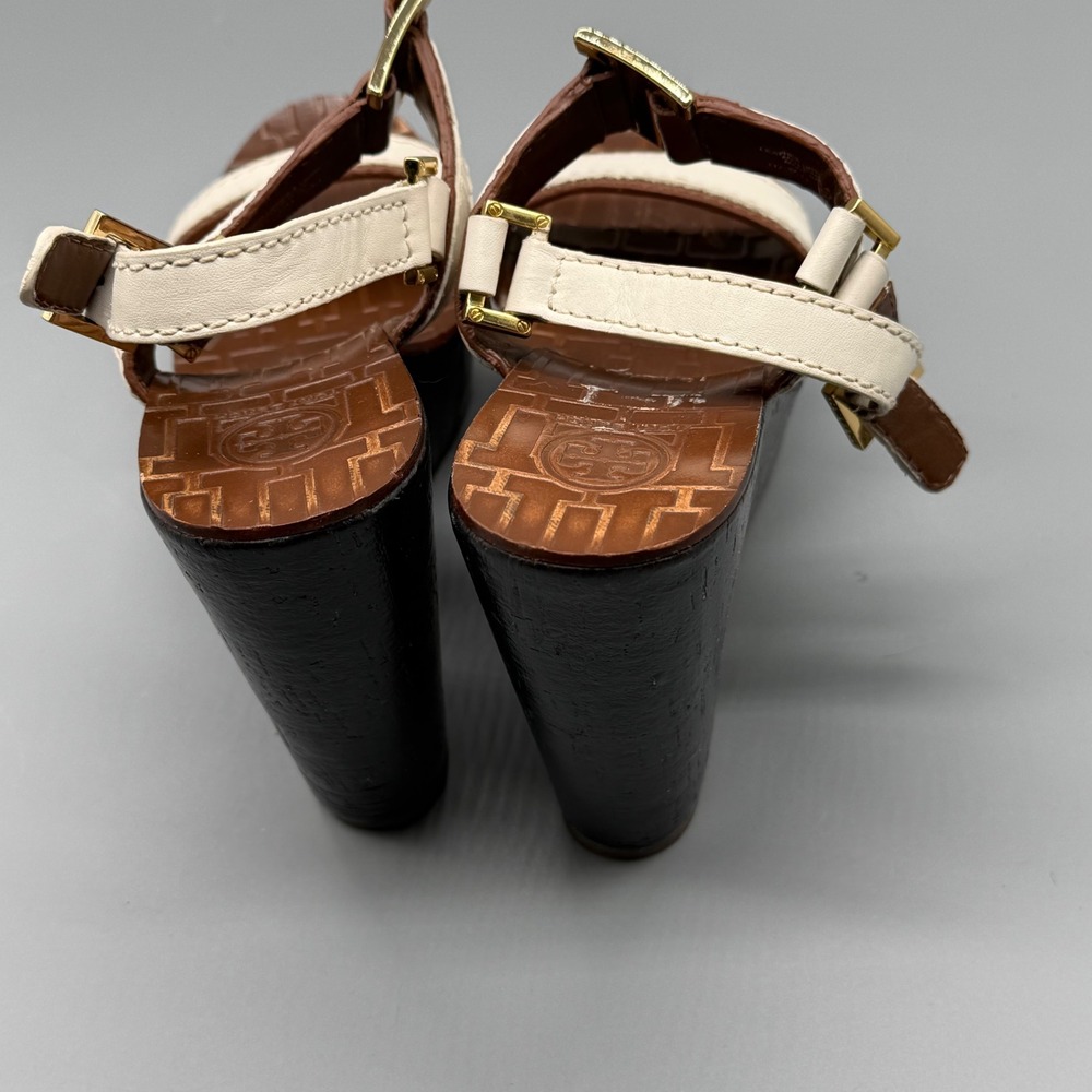 Tory Burch Leather Platform Wedge Sandals Cream Tan Brown Gold Logo Size 7M - Picture 4 of 8